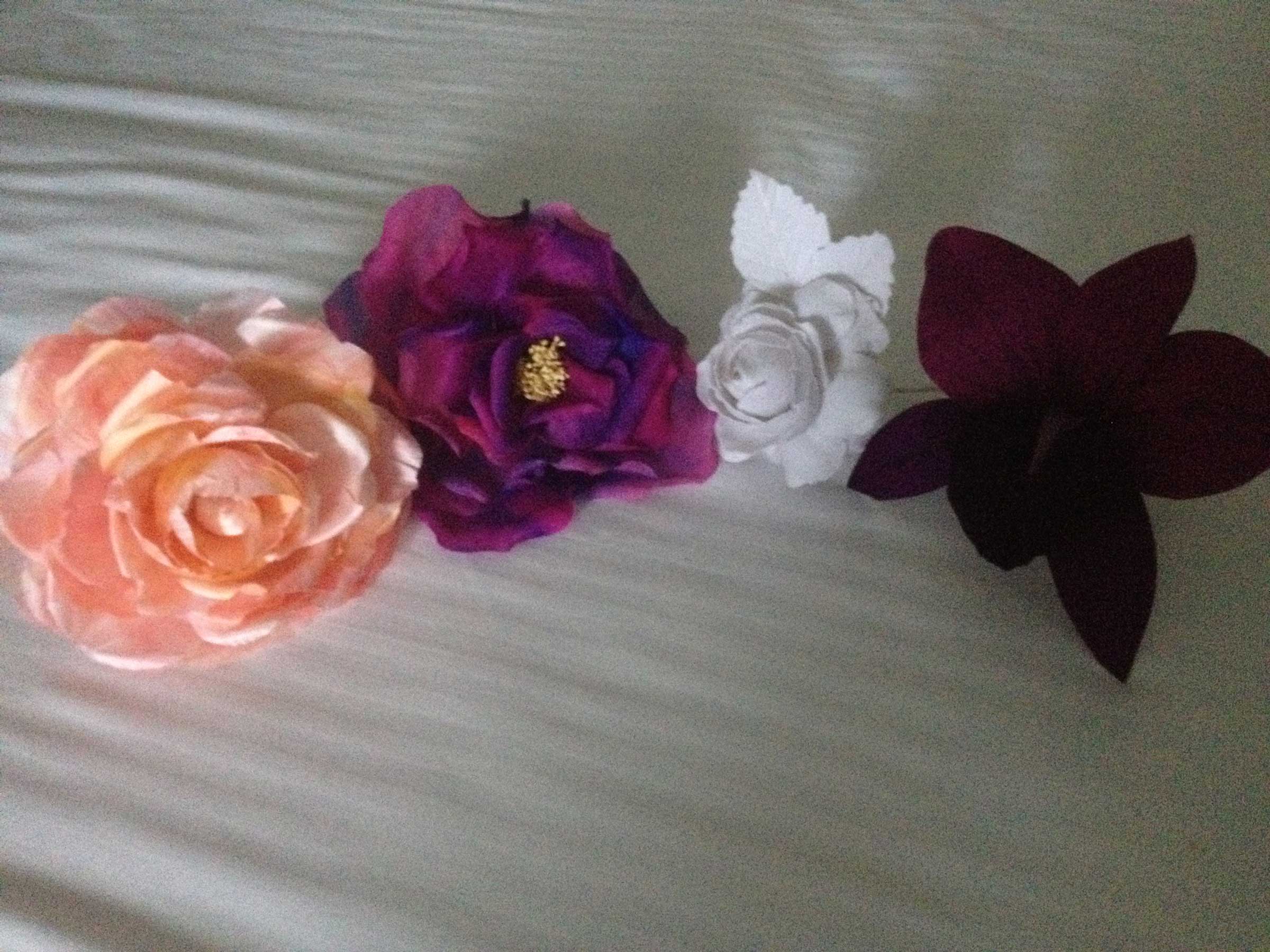 Three-of-the-Flowers-I-made-at-the-Serna-Lindeman-Flower-making-course.